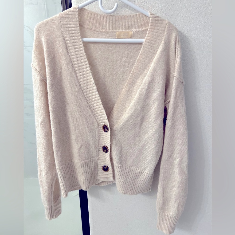 Nuuds bone cardigan medium new